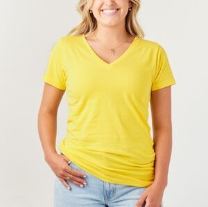 NWT ~ Jones New York Women's Sunny Yellow V-Neck Tee ~ Size Large